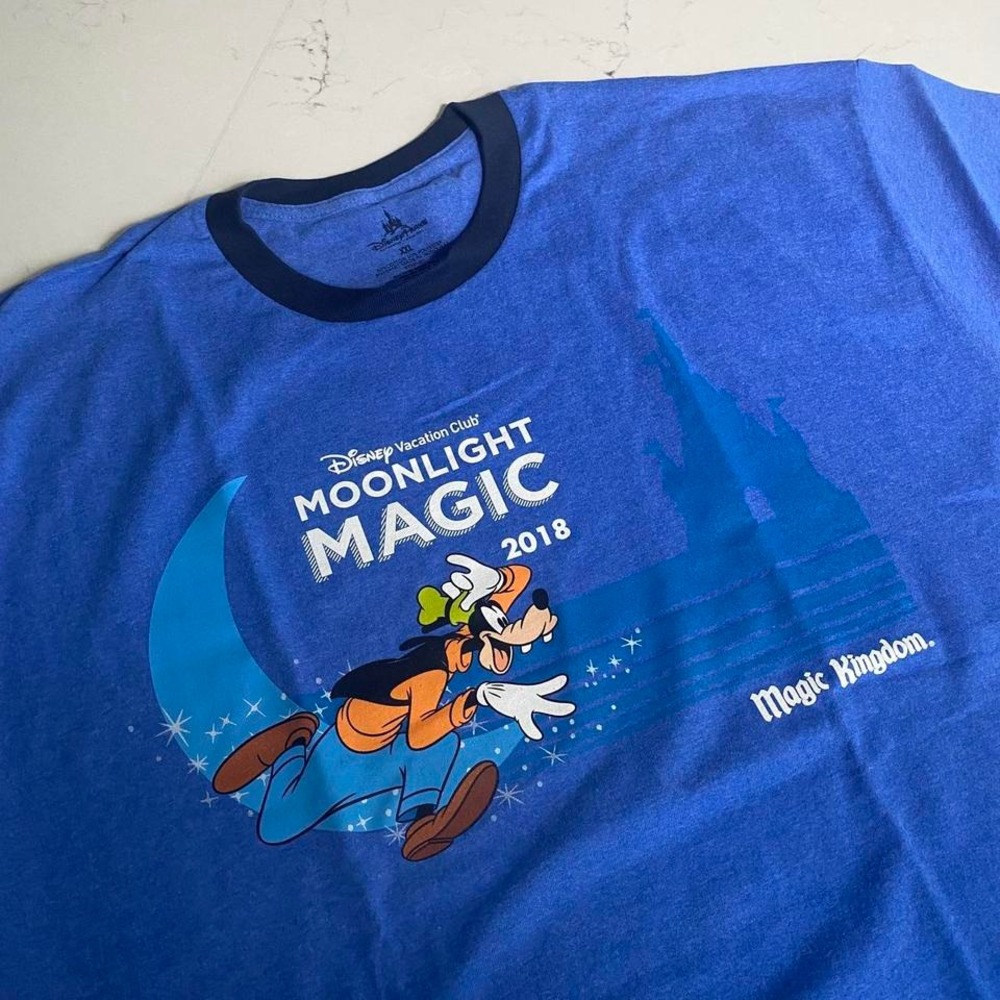 Disney Vacation‎ Club Moonlight Magic 2018 Ringer Tshirt XL– Goofy Magic Kingdom